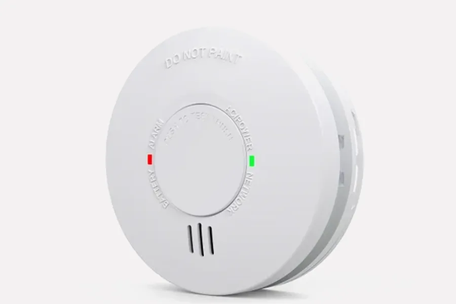 Interconnected photoelectric smoke alarm with test button and power, alarm and network indicators